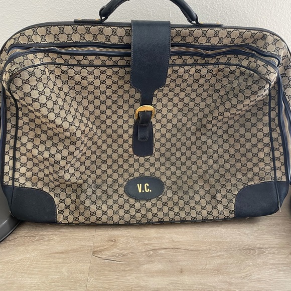 Authentic Vintage Gucci Suitcase - Picture 1 of 8